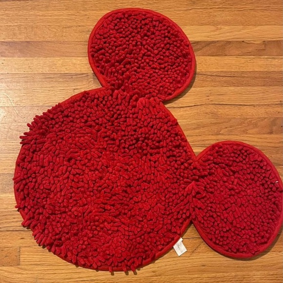 Mickey Shaped Small Rug approx 2x2 - Picture 1 of 3
